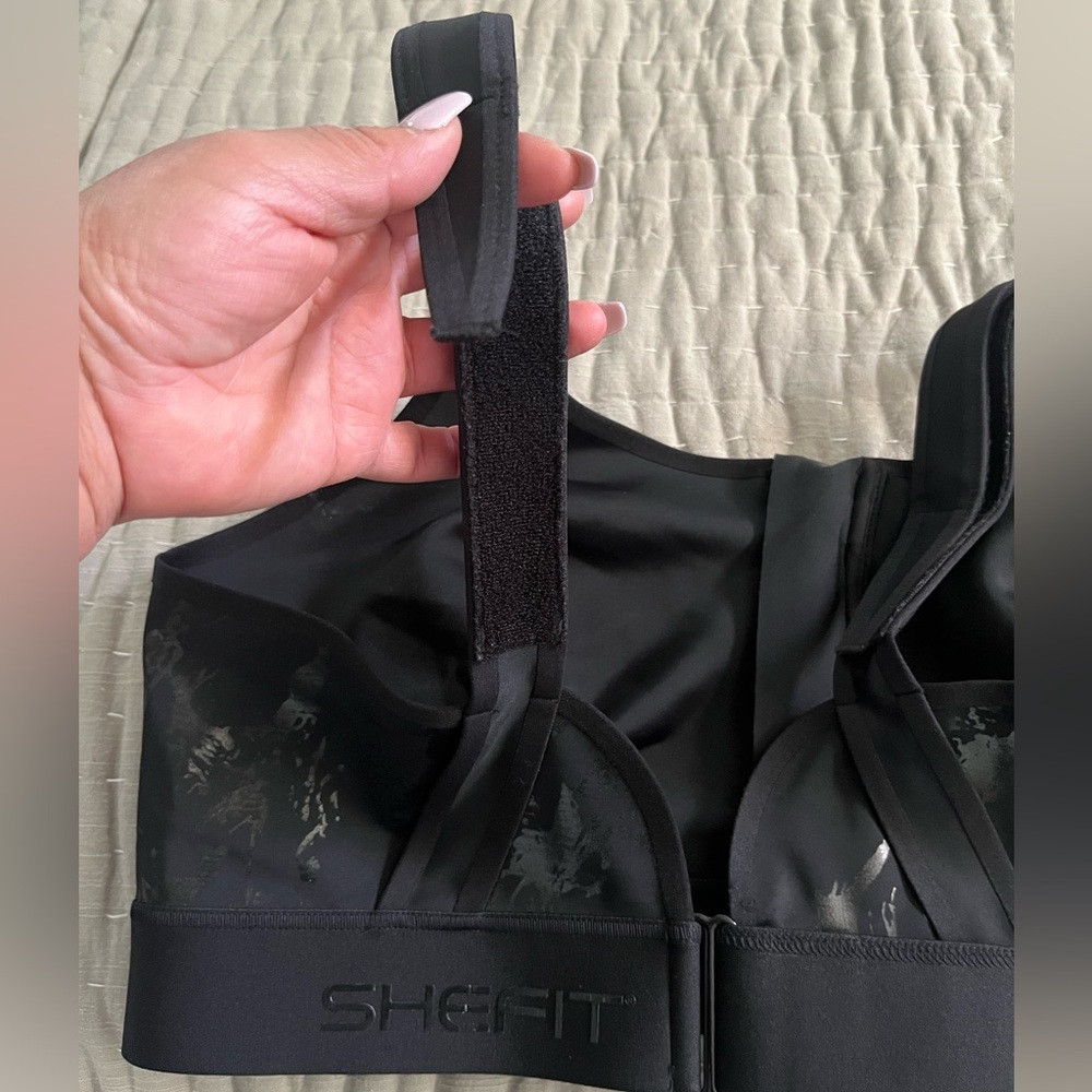 SHEFIT Flex Plus Size 5L Black Marble Adjustable Medium Impact Zip Workout Gym